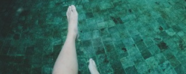 Agua turbia en piscinas: Cómo eliminarla