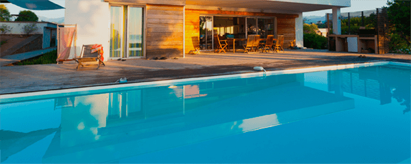 Modelos de piscina que se adaptan a tu jardín